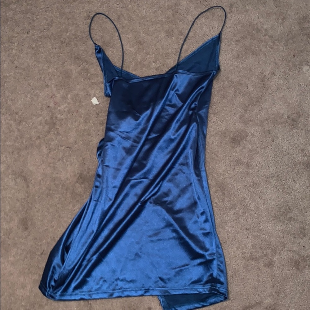 Never worn/ Didn’t fit - Picture 2 of 3